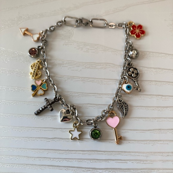📢 KRAAAZZY IS LIVE! ELEGANT HANDMADE JEWELRY AUCTION ON NOW, CLICK TO JOIN! 🤩 - Picture 5 of 17
